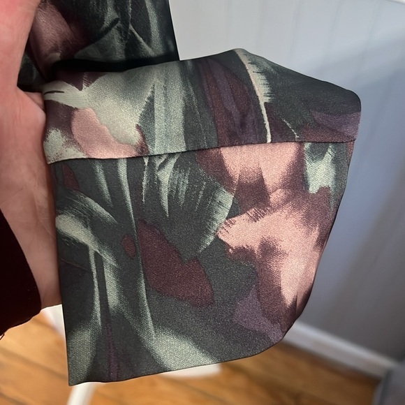 Danskin Women’s Top. NWT - Picture 3 of 6